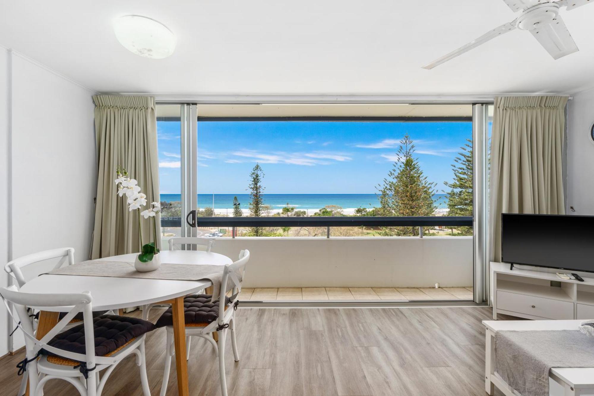 Hi Ho Beach Apartments On Broadbeach Gold Coast Buitenkant foto