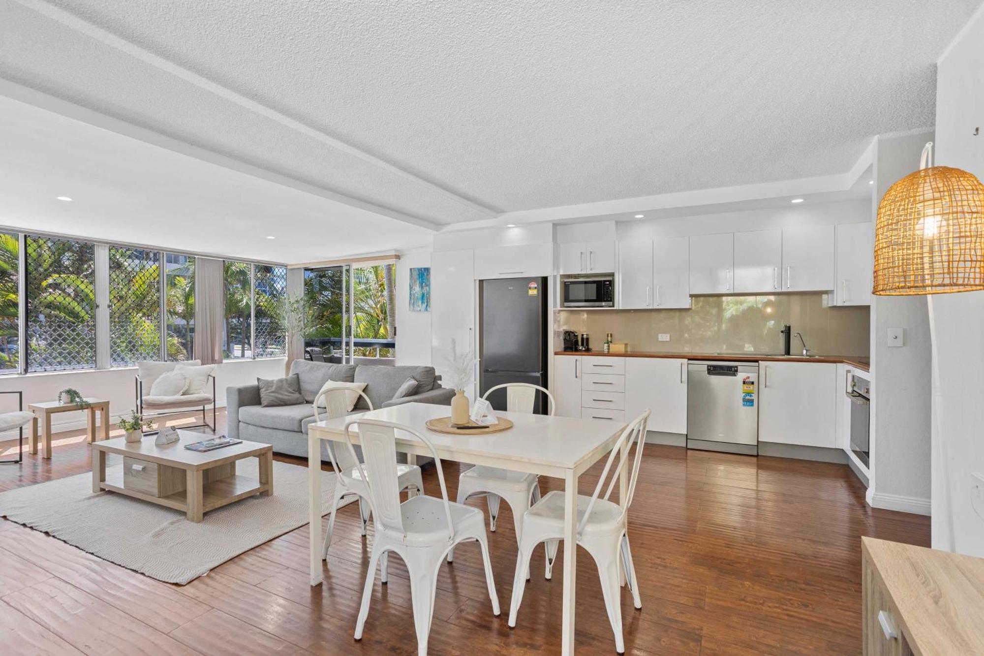 Hi Ho Beach Apartments On Broadbeach Gold Coast Buitenkant foto