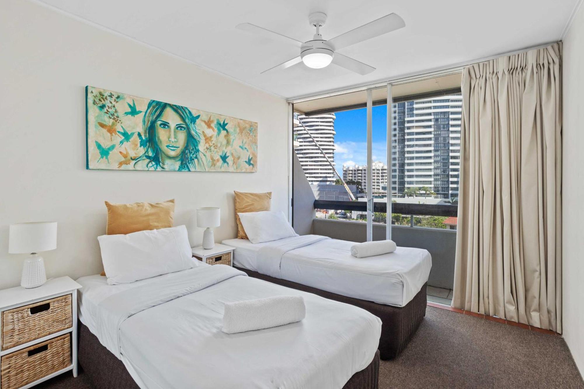 Hi Ho Beach Apartments On Broadbeach Gold Coast Buitenkant foto